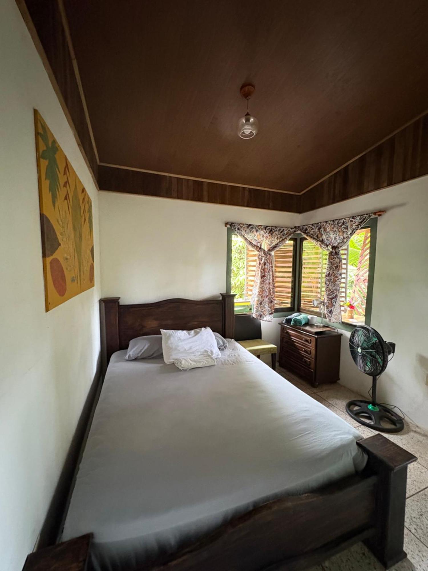 Organico Punta Riel Hotell Cahuita Exteriör bild